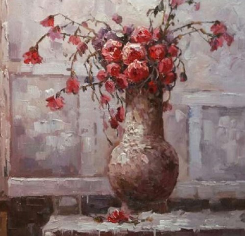 Красные цветы в большой вазе 214